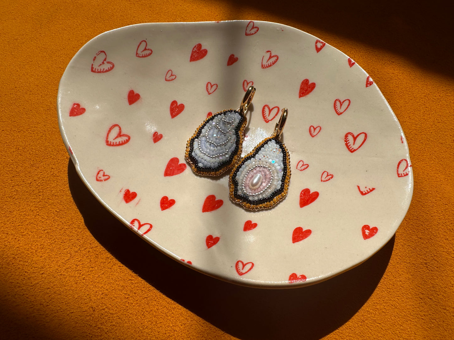 oyster earrings w/ hoops