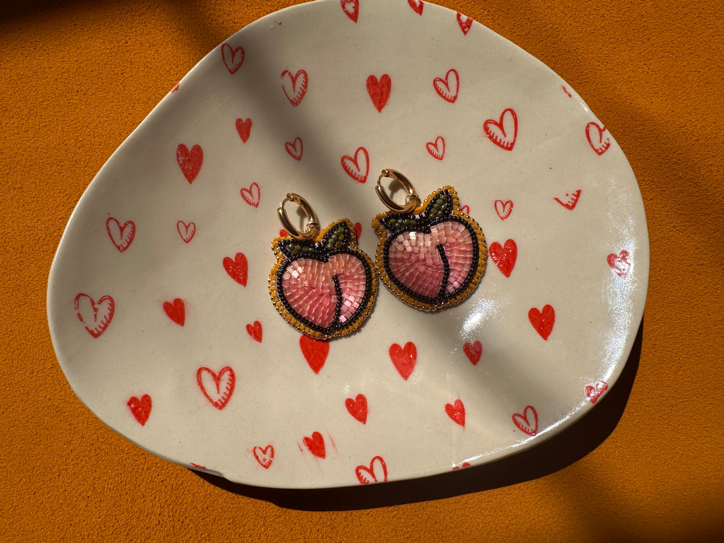 peach earrings w/ hoops