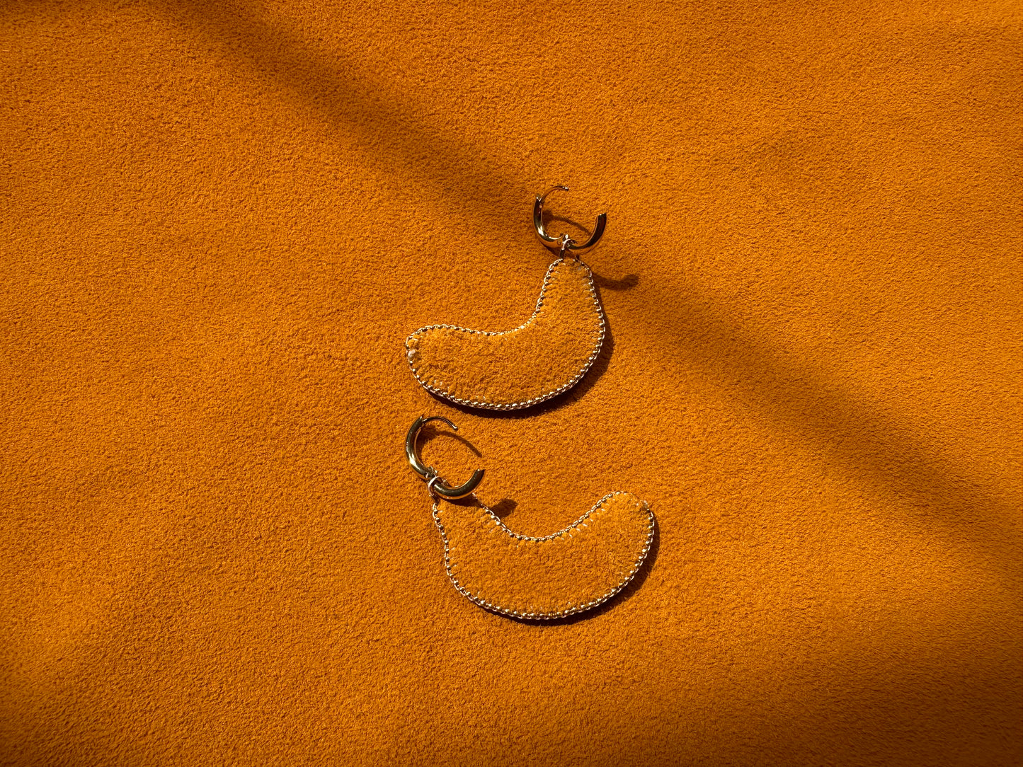 banana earrings w/ hoops