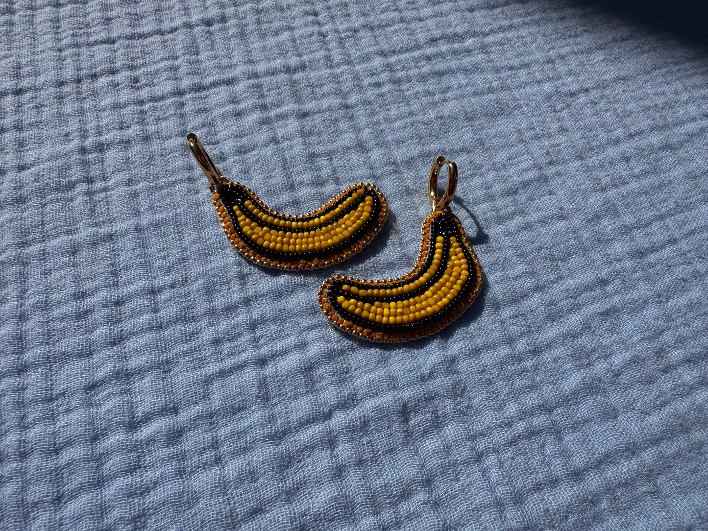 banana earrings w/ hoops