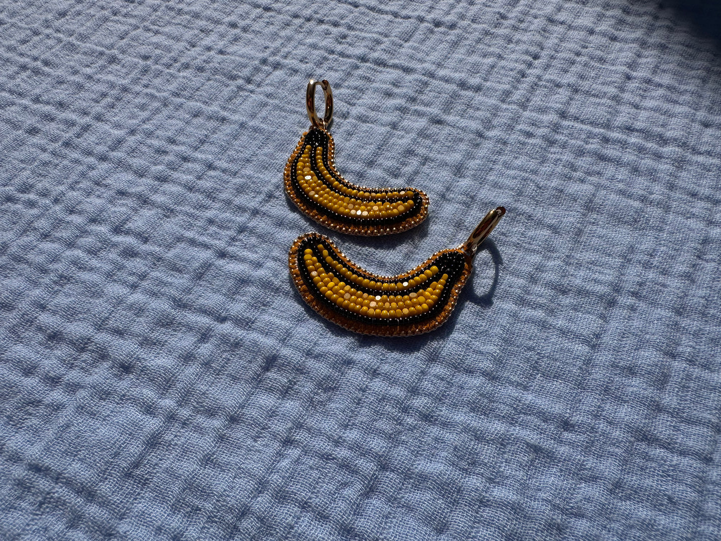banana earrings w/ hoops