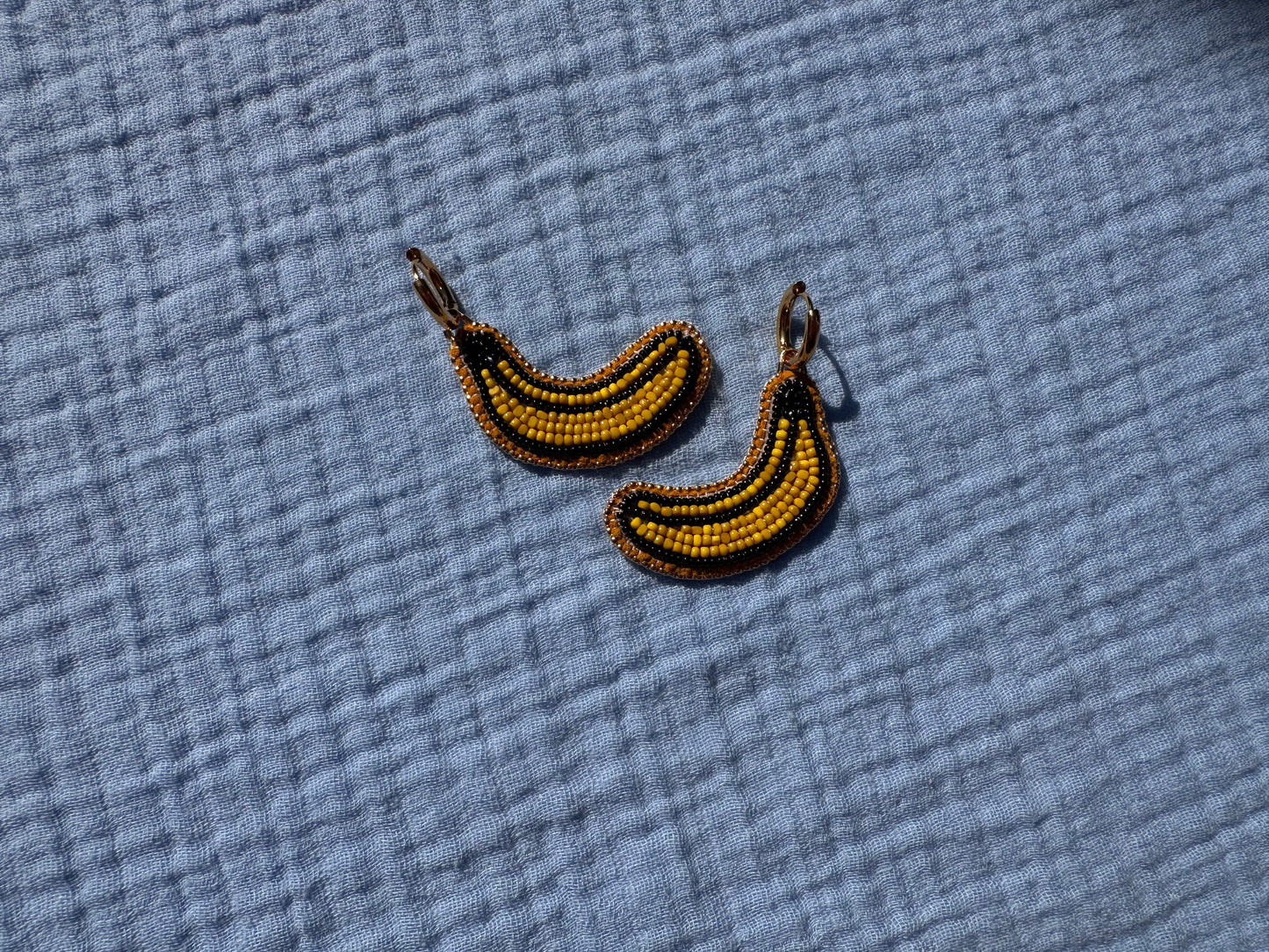 banana earrings w/ hoops