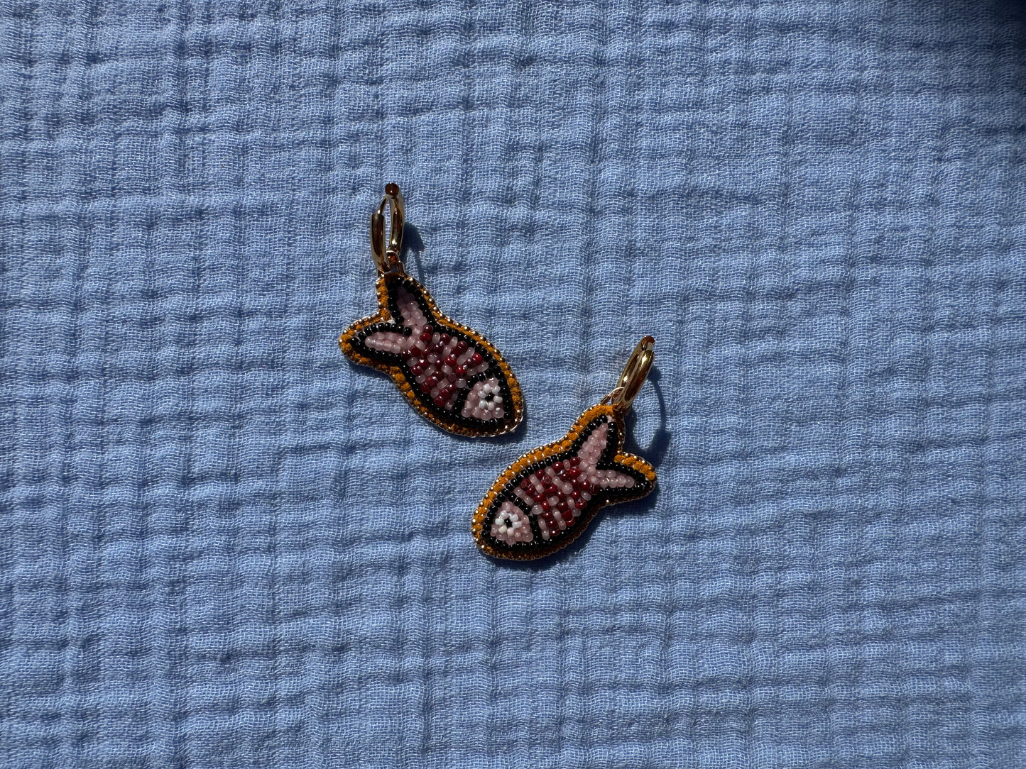 red/pink fish earrings w/ hoops