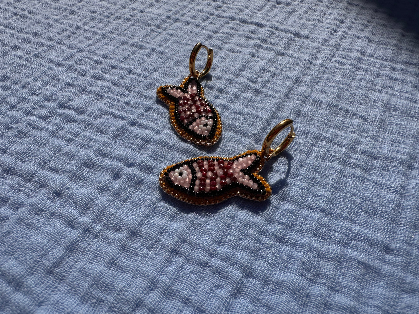 red/pink fish earrings w/ hoops