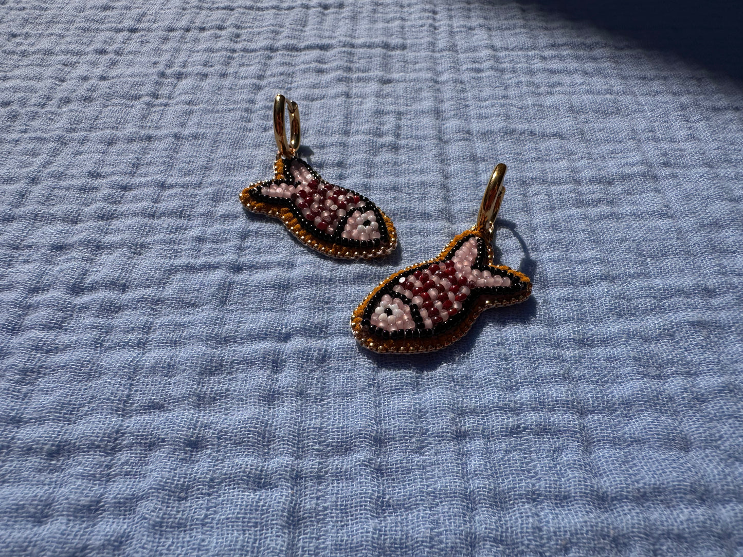 red/pink fish earrings w/ hoops