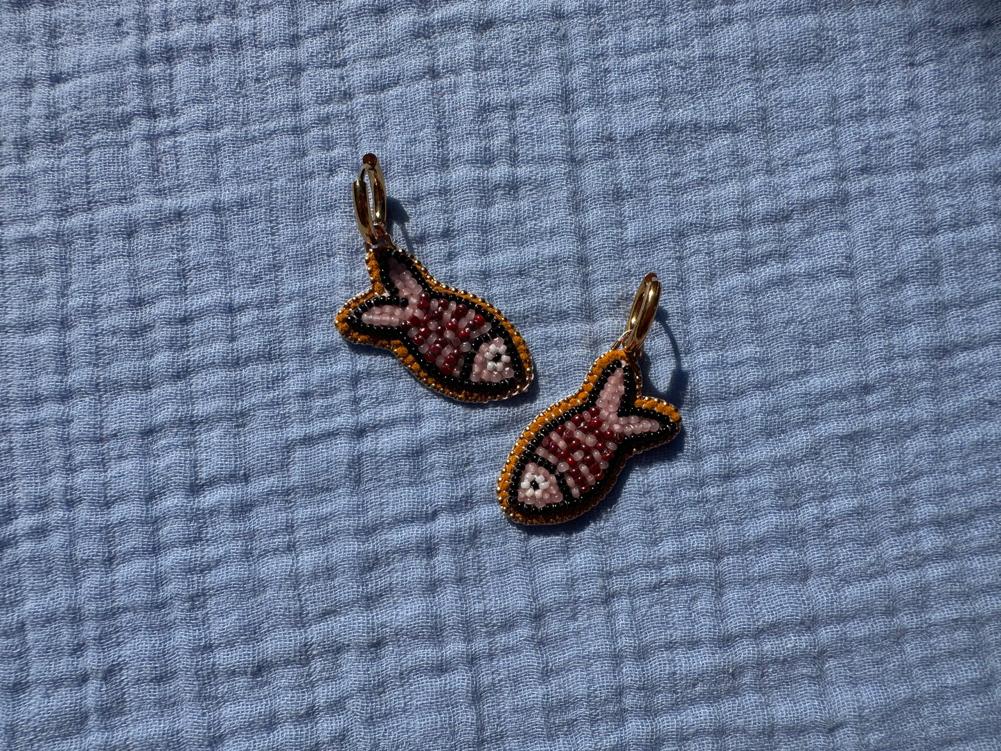 red/pink fish earrings w/ hoops