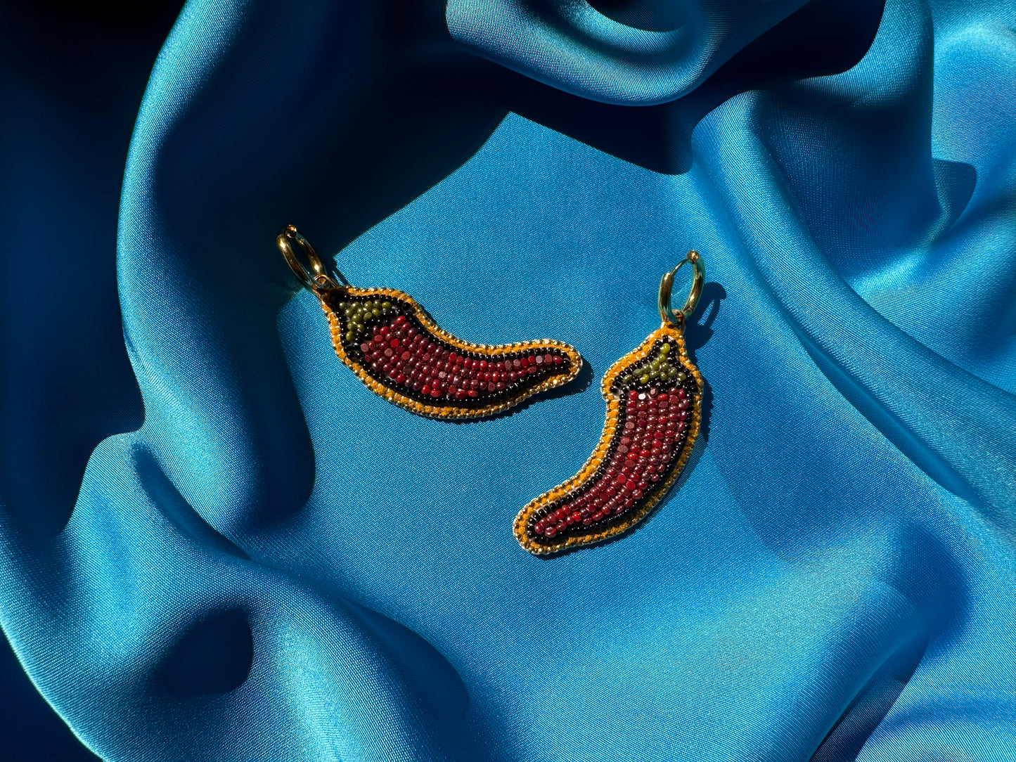 red chili earrings