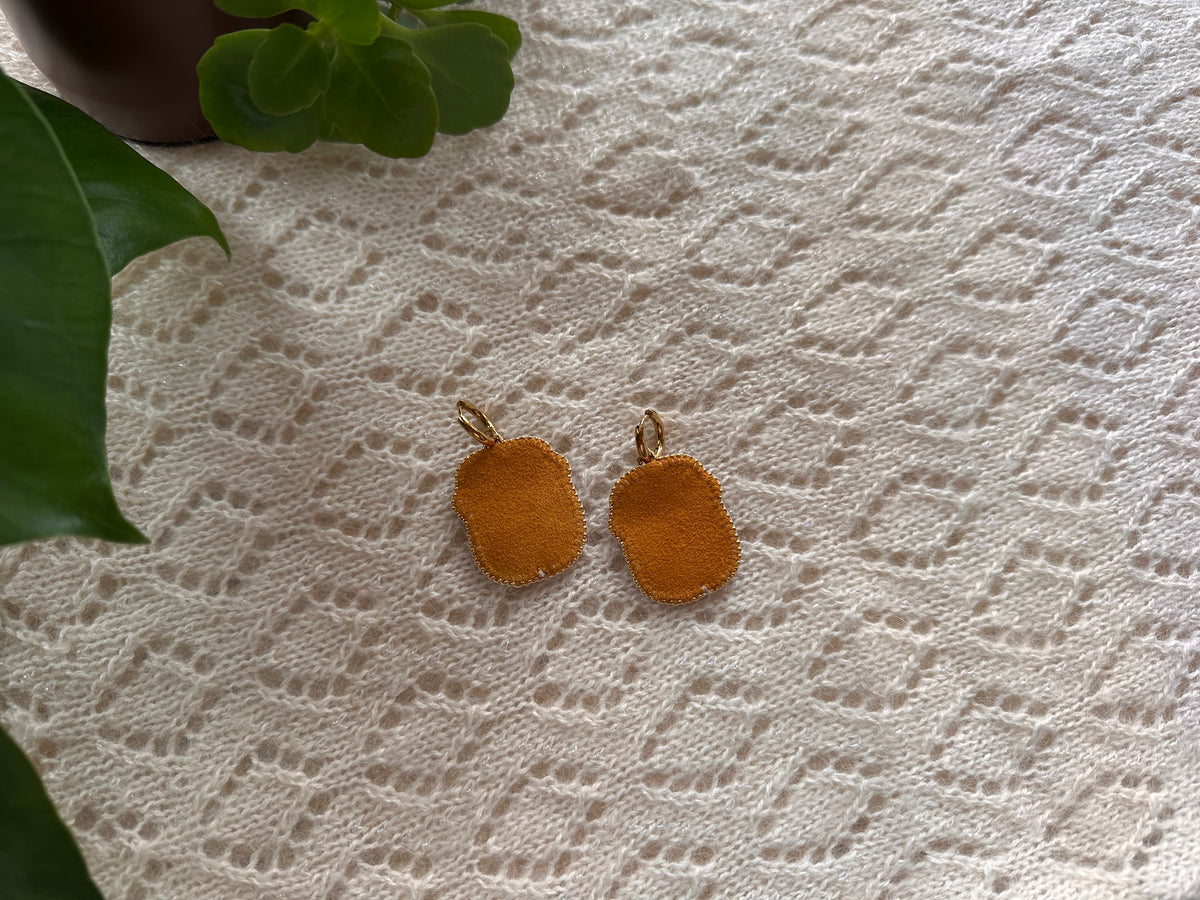 jam earrings
