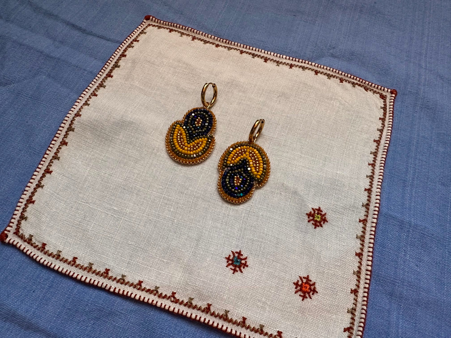 floral buds in cobalt