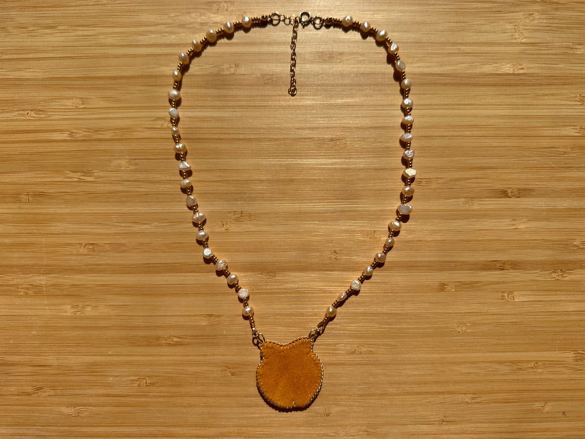 peach necklace