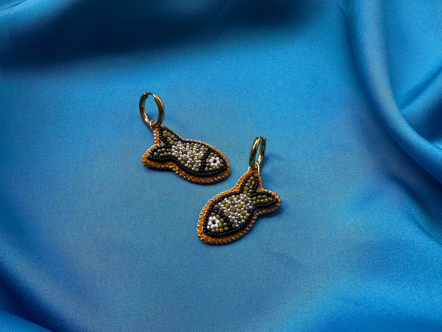 olive fish earrings