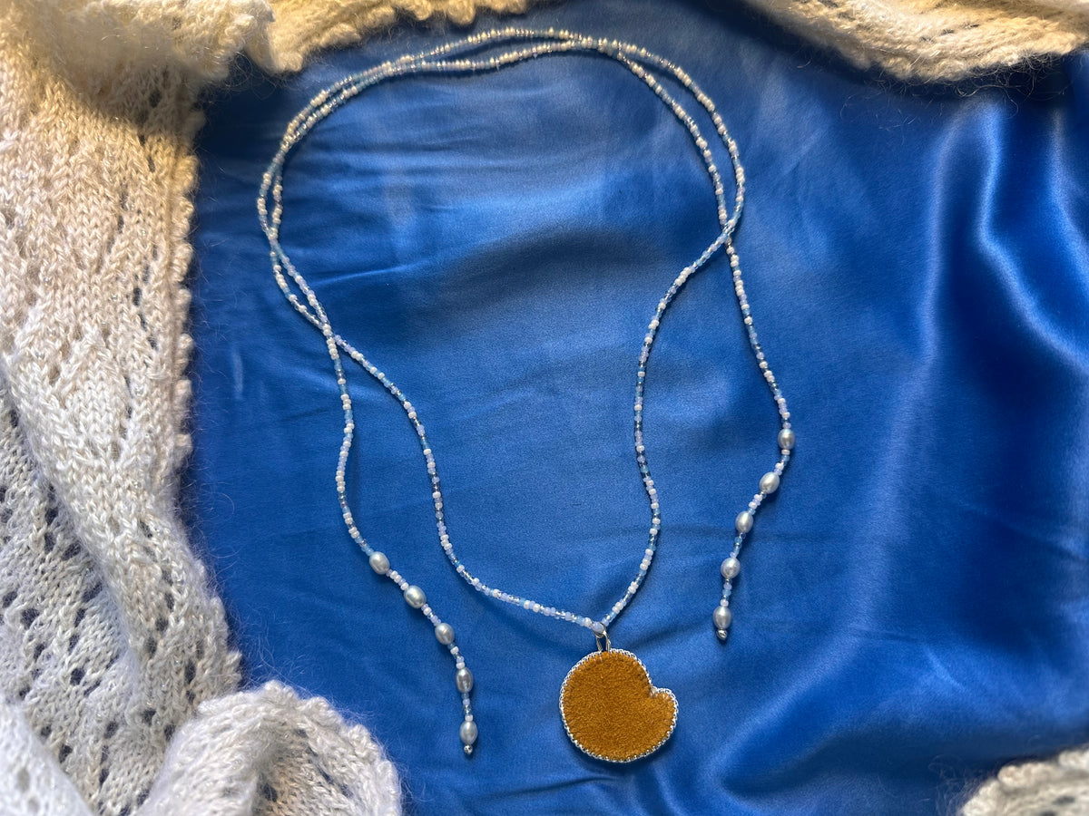 blue shell lariat necklace