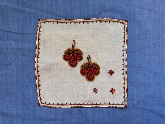 3 petal floral earrings in cranberry