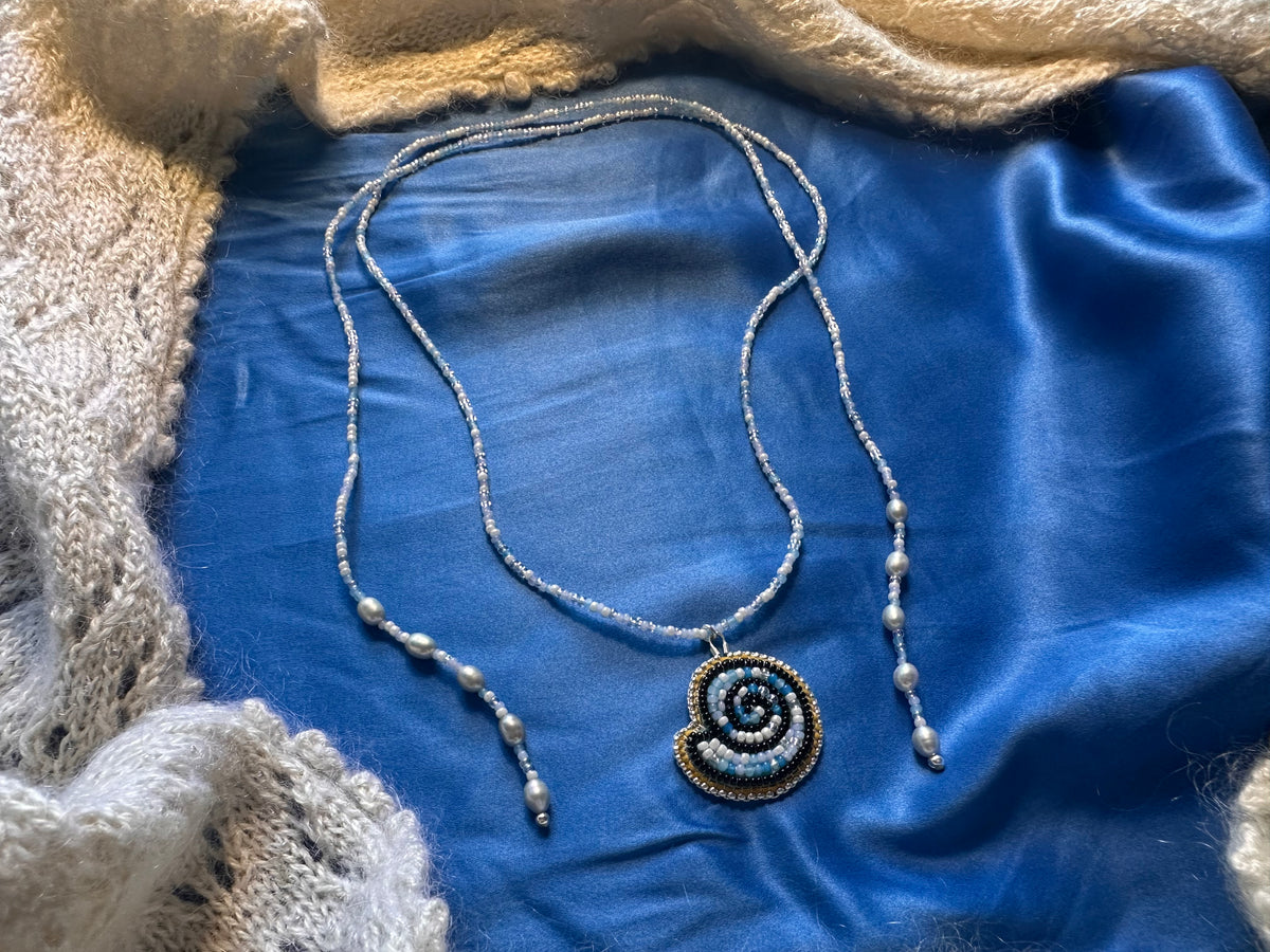 blue shell lariat necklace
