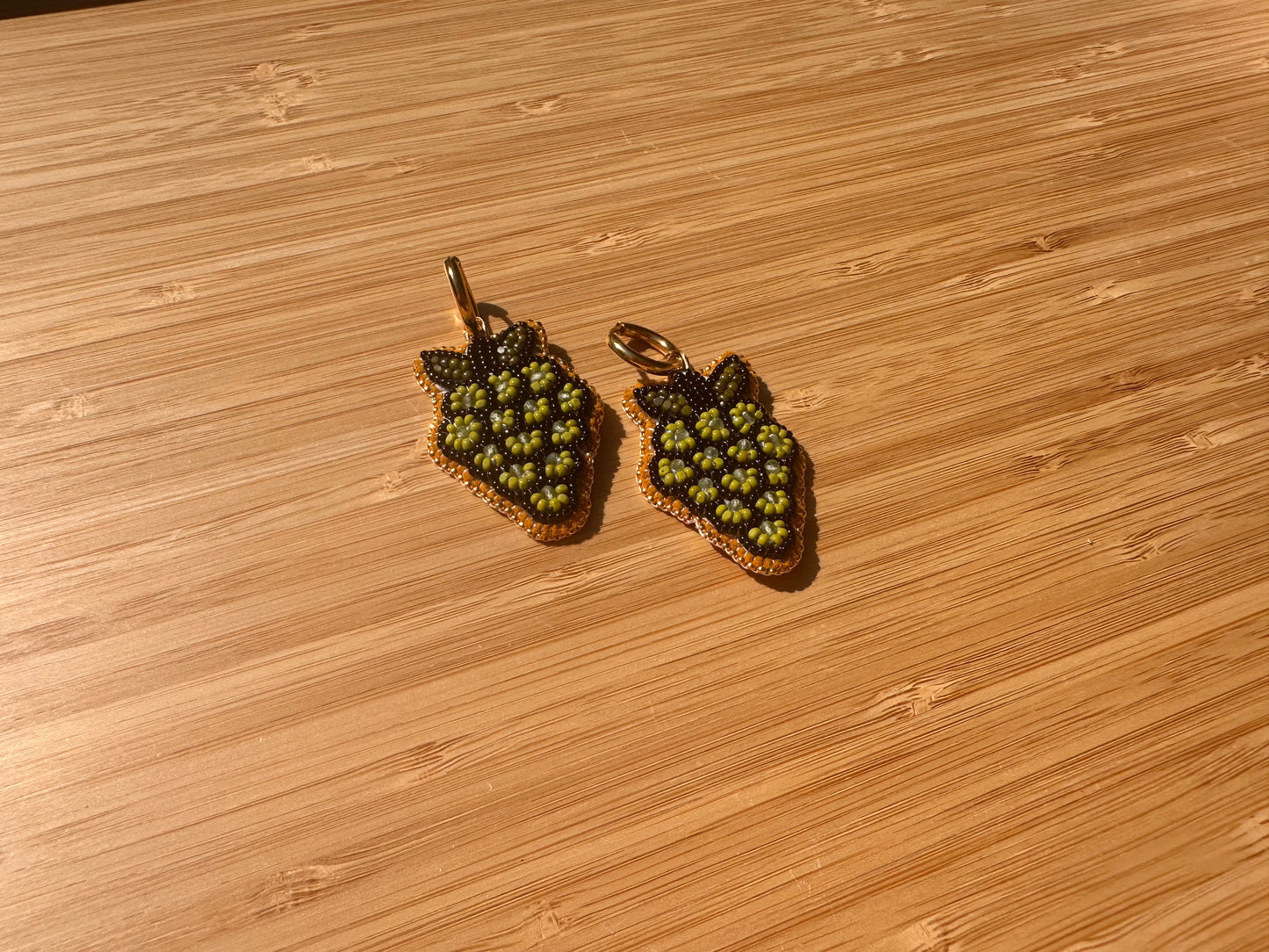 grape earrings