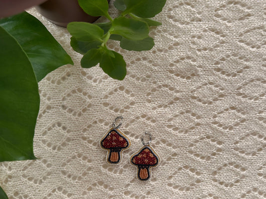 mushroom earrings in red & brown