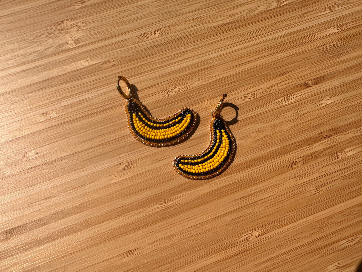 banana earrings w/ hoops