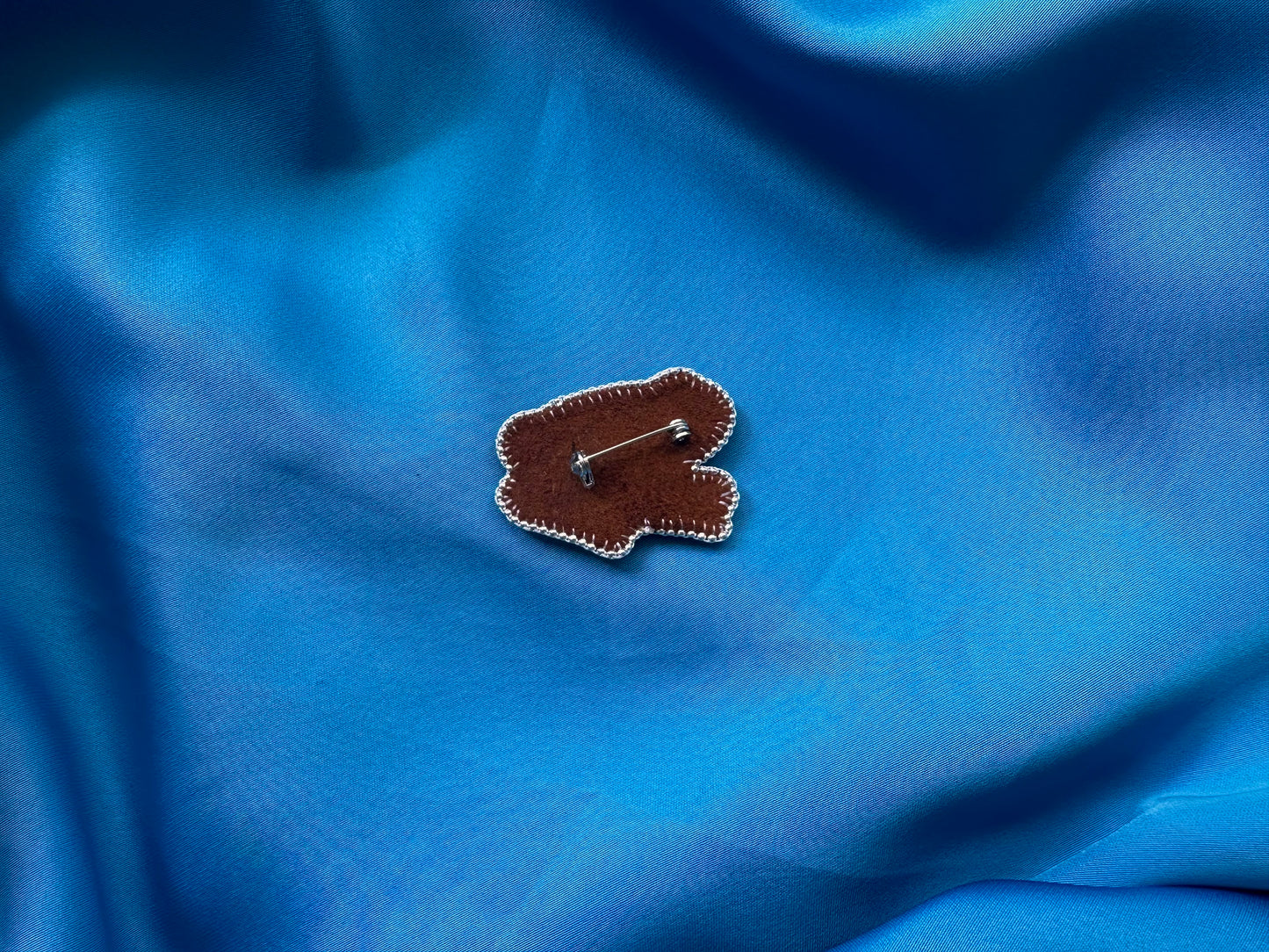 frog pin