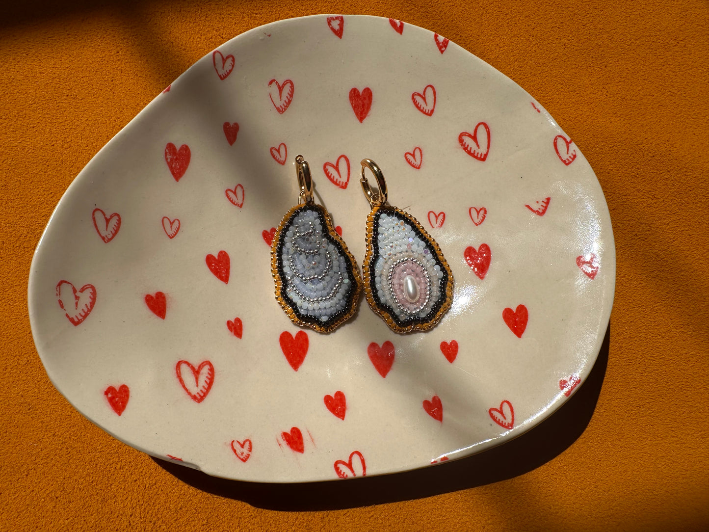 oyster earrings w/ hoops
