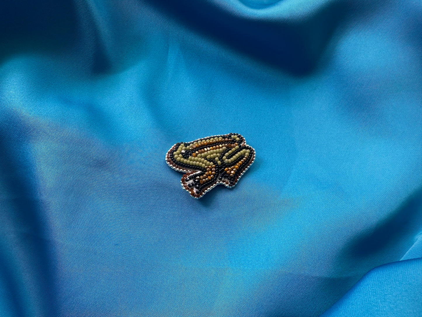 frog pin
