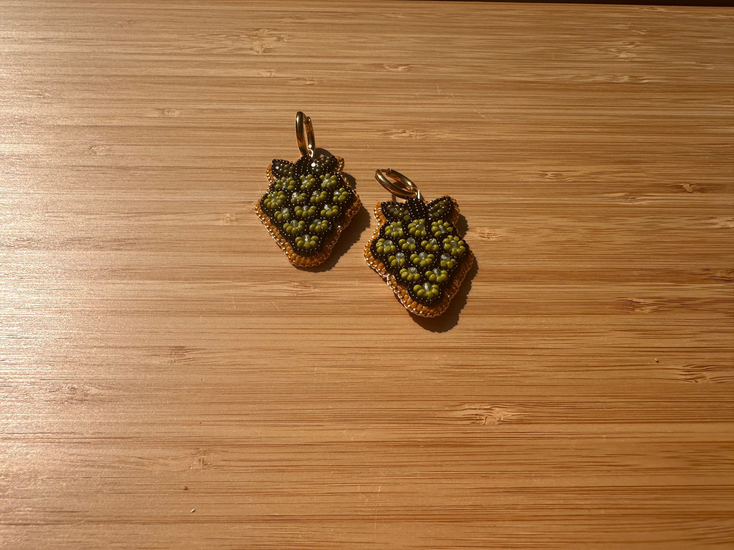 grape earrings