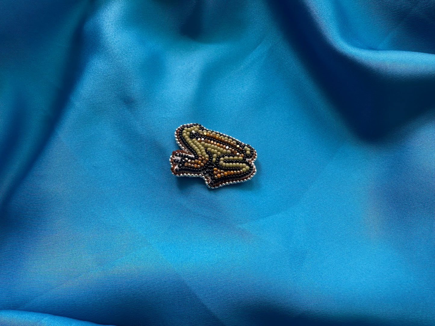 frog pin