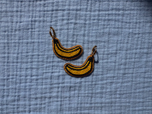 banana earrings w/ hoops